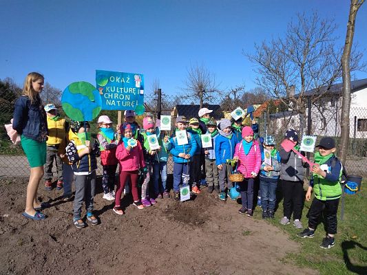 Grafika #13: 20.04.2018 Obchodzimy Światowy Dzień Ziemi cz.II