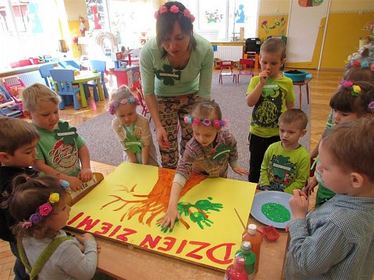 Grafika #38: 20.04.2018 Obchodzimy Światowy Dzień Ziemi cz.II