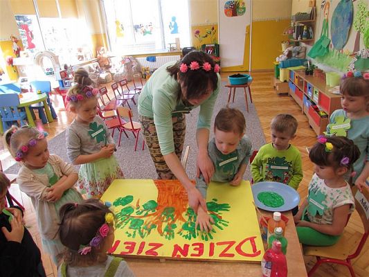 Grafika #41: 20.04.2018 Obchodzimy Światowy Dzień Ziemi cz.II