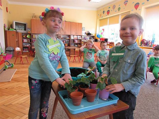 Grafika #49: 20.04.2018 Obchodzimy Światowy Dzień Ziemi cz.II