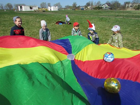 Grafika #89: 20.04.2018 Obchodzimy Światowy Dzień Ziemi cz.II