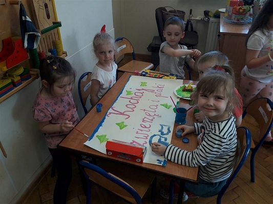 Grafika #23: 20.04.2018 Obchodzimy Światowy Dzień Ziemi cz.I