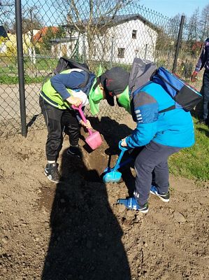 Grafika #34: 20.04.2018 Obchodzimy Światowy Dzień Ziemi cz.I
