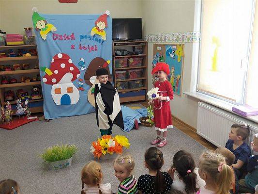 Grafika #9: 18.04.2018 Dzień Postaci z Bajek w naszym przedszkolu