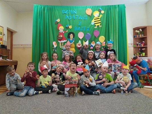 Grafika #54: 18.04.2018 Dzień Postaci z Bajek w naszym przedszkolu
