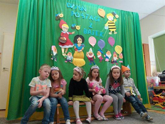 Grafika #65: 18.04.2018 Dzień Postaci z Bajek w naszym przedszkolu