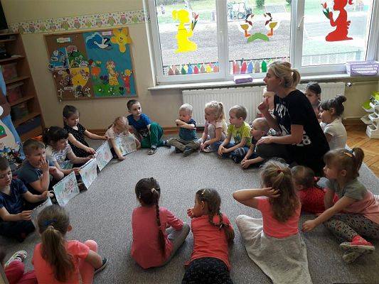 Grafika #77: 18.04.2018 Dzień Postaci z Bajek w naszym przedszkolu