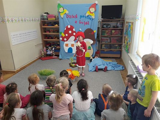 Grafika #80: 18.04.2018 Dzień Postaci z Bajek w naszym przedszkolu