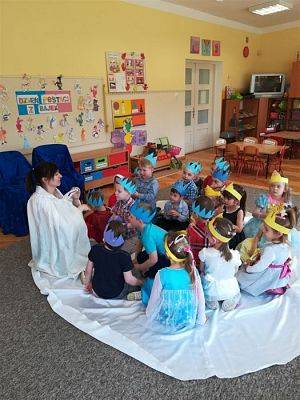 Grafika #85: 18.04.2018 Dzień Postaci z Bajek w naszym przedszkolu