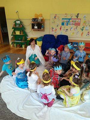 Grafika #86: 18.04.2018 Dzień Postaci z Bajek w naszym przedszkolu