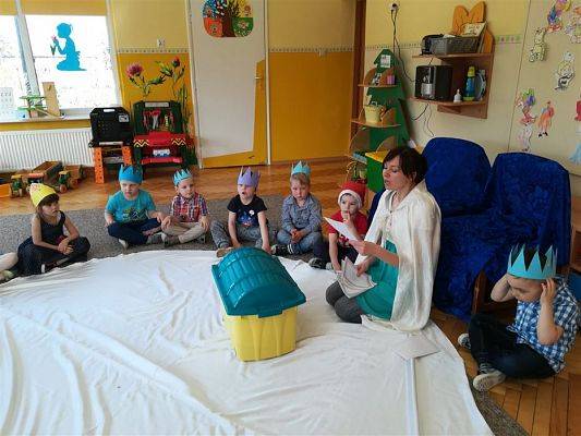 Grafika #91: 18.04.2018 Dzień Postaci z Bajek w naszym przedszkolu