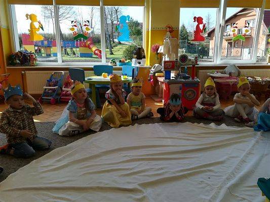 Grafika #92: 18.04.2018 Dzień Postaci z Bajek w naszym przedszkolu