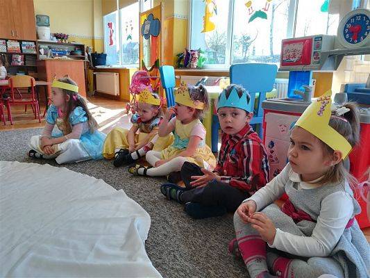 Grafika #94: 18.04.2018 Dzień Postaci z Bajek w naszym przedszkolu