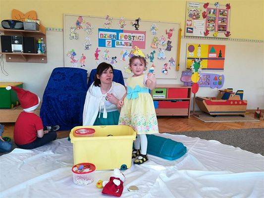 Grafika #102: 18.04.2018 Dzień Postaci z Bajek w naszym przedszkolu