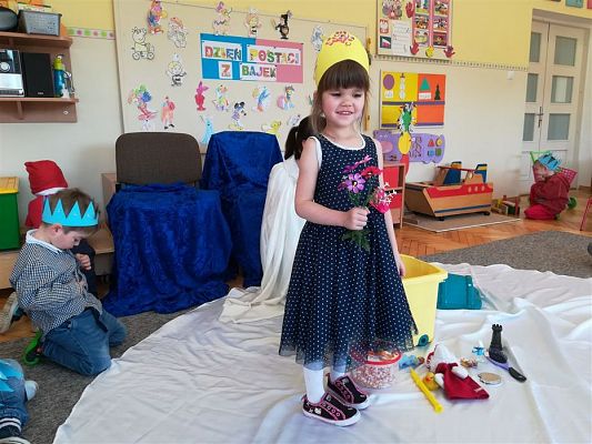 Grafika #106: 18.04.2018 Dzień Postaci z Bajek w naszym przedszkolu