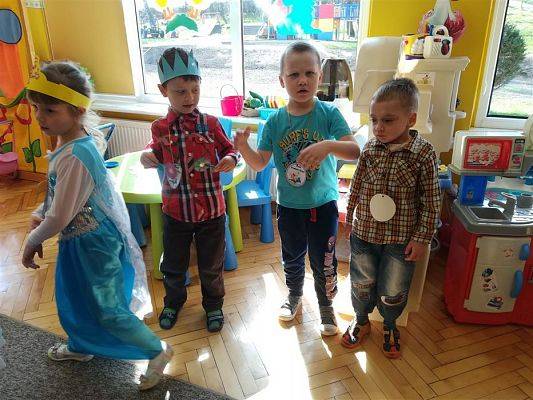 Grafika #128: 18.04.2018 Dzień Postaci z Bajek w naszym przedszkolu