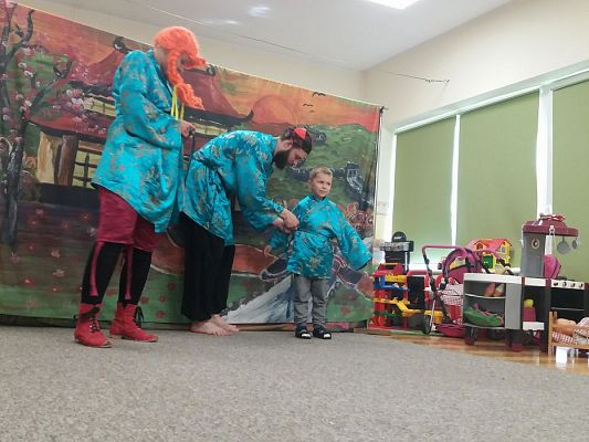 Grafika #13: 17.04.2018 Przedstawienie teatralne pt."Pipi Wędrowniczka"