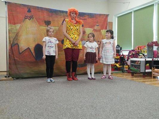 Grafika #17: 17.04.2018 Przedstawienie teatralne pt."Pipi Wędrowniczka"