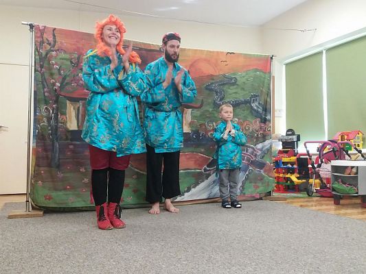 Grafika #22: 17.04.2018 Przedstawienie teatralne pt."Pipi Wędrowniczka"