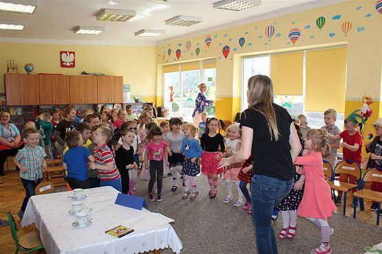Grafika #38: 13.04.2018 Konkurs recytatorski pt. &quot;Z Brzechwą za Pan Brat&quot;