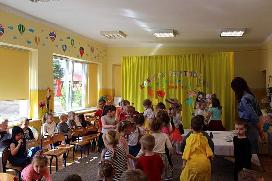 Grafika #40: 13.04.2018 Konkurs recytatorski pt. &quot;Z Brzechwą za Pan Brat&quot;
