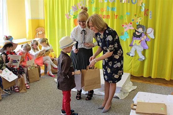 Grafika #71: 13.04.2018 Konkurs recytatorski pt. &quot;Z Brzechwą za Pan Brat&quot;