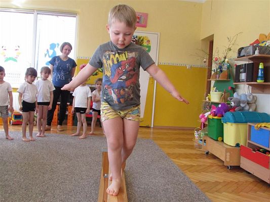 Grafika #5: 06.04.2018 Maluszki świętują "Światowy Dzień Zdrowia" na sportowo!