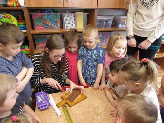 Grafika #6: 14.03.2018 Mali badacze-doświadczenia matematyczne w gr.I