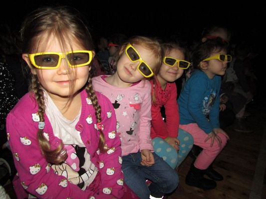 Grafika #9: 12.03.2018 Kino 3D - film "Żółwik Sami"