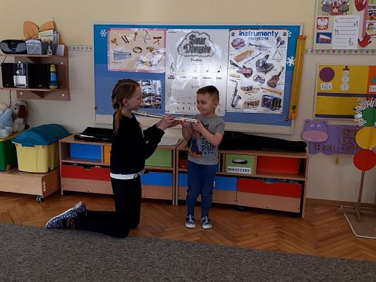 Grafika #17: 06.03.2018 Chciałbym być muzykiem.