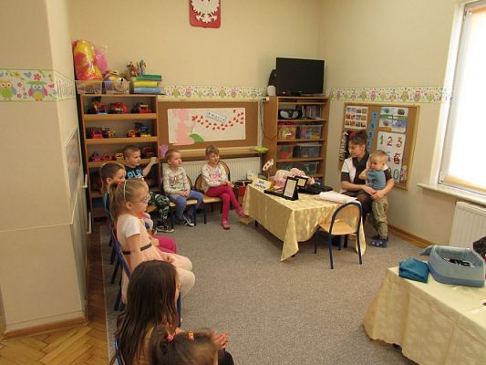 Grafika #2: 06.03.2018 Nasz salon piękności