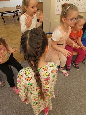 Grafika #13: 06.03.2018 Nasz salon piękności