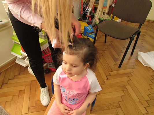 Grafika #22: 06.03.2018 Nasz salon piękności