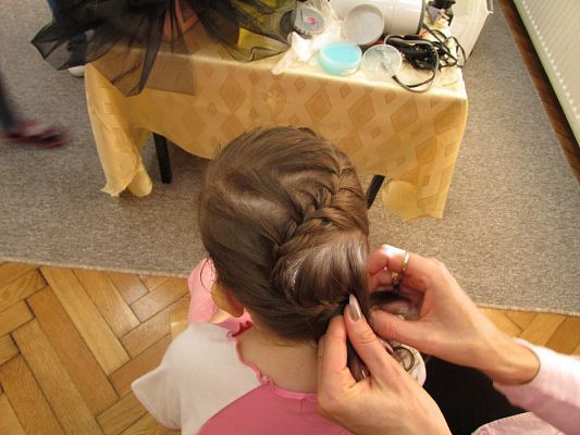 Grafika #25: 06.03.2018 Nasz salon piękności