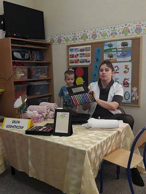 Grafika #33: 06.03.2018 Nasz salon piękności