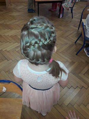 Grafika #37: 06.03.2018 Nasz salon piękności