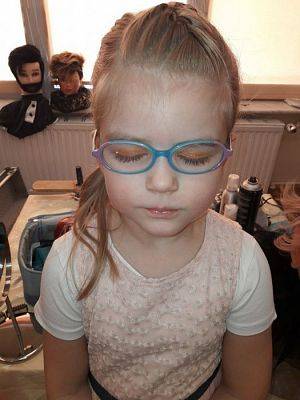 Grafika #59: 06.03.2018 Nasz salon piękności