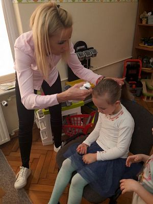 Grafika #62: 06.03.2018 Nasz salon piękności