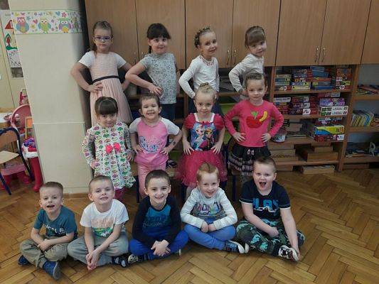 Grafika #69: 06.03.2018 Nasz salon piękności