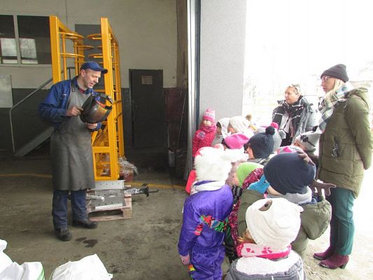 Grafika #10: 05.03.2018 Wycieczka do Zakładów Metalowych w Charbrowie