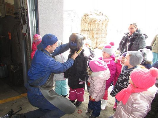 Grafika #14: 05.03.2018 Wycieczka do Zakładów Metalowych w Charbrowie