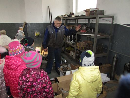 Grafika #33: 05.03.2018 Wycieczka do Zakładów Metalowych w Charbrowie