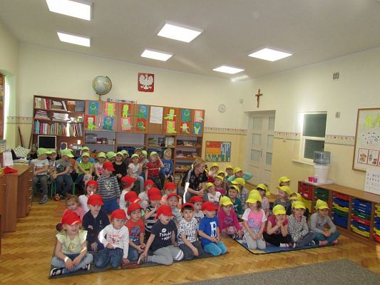 Grafika #3: 23.02.2018 Konkurs "Matematyka w kolorach - raz, dwa, trzy, liczysz Ty!