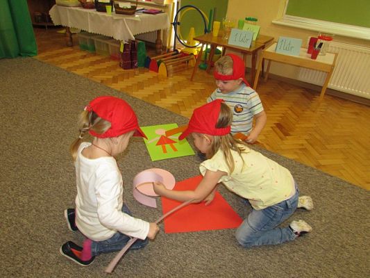 Grafika #19: 23.02.2018 Konkurs "Matematyka w kolorach - raz, dwa, trzy, liczysz Ty!