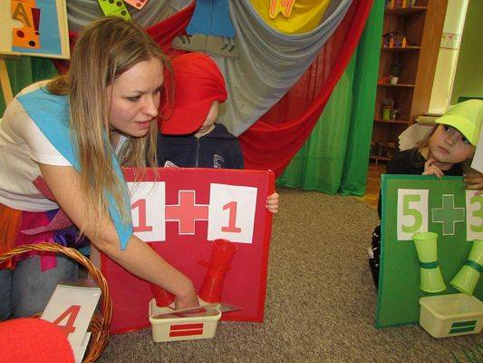 Grafika #36: 23.02.2018 Konkurs "Matematyka w kolorach - raz, dwa, trzy, liczysz Ty!