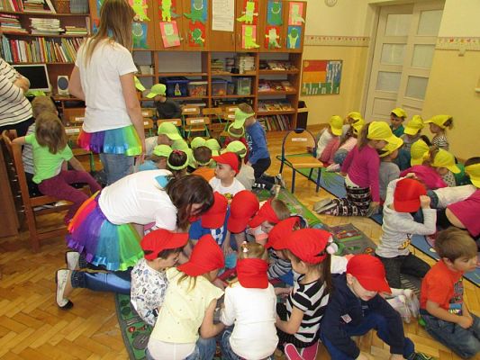 Grafika #48: 23.02.2018 Konkurs "Matematyka w kolorach - raz, dwa, trzy, liczysz Ty!