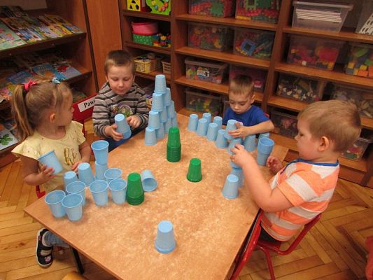 Grafika #81: 23.02.2018 Konkurs "Matematyka w kolorach - raz, dwa, trzy, liczysz Ty!