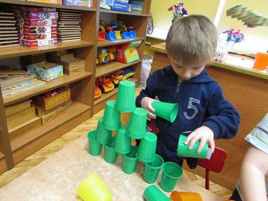 Grafika #90: 23.02.2018 Konkurs "Matematyka w kolorach - raz, dwa, trzy, liczysz Ty!