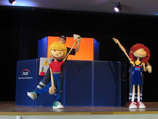 Grafika #9: 22.02.2018 Przedstawienie pt." Jak Pstryk i Bzik zostali oświeceni"