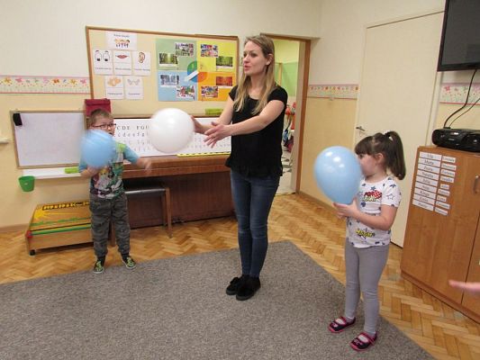 Grafika #12: Jak spędzamy ferie